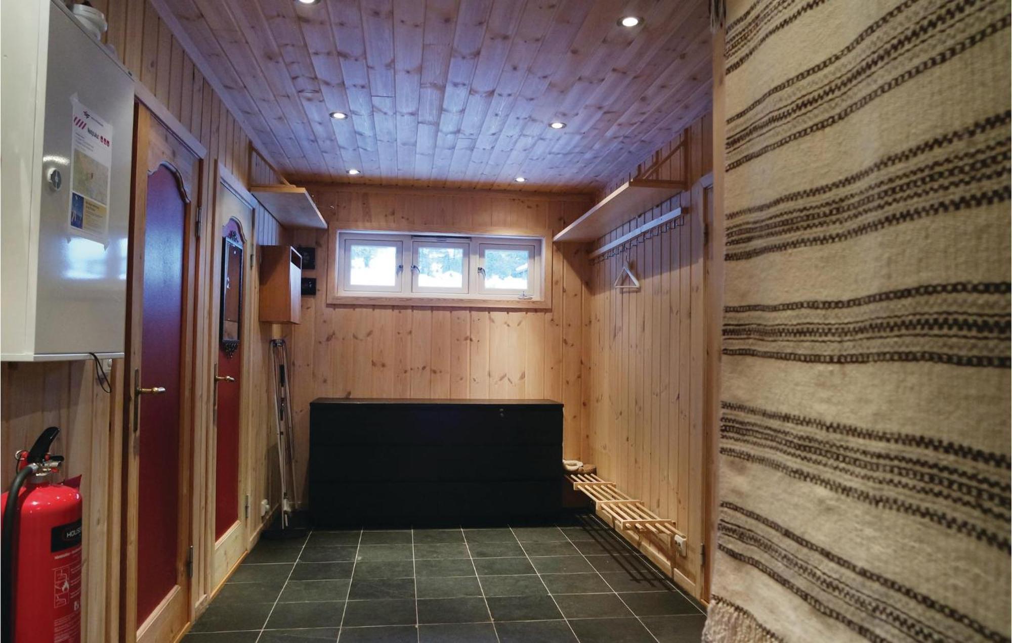 Amazing Home In Sjusjoen With Kitchen Екстер'єр фото