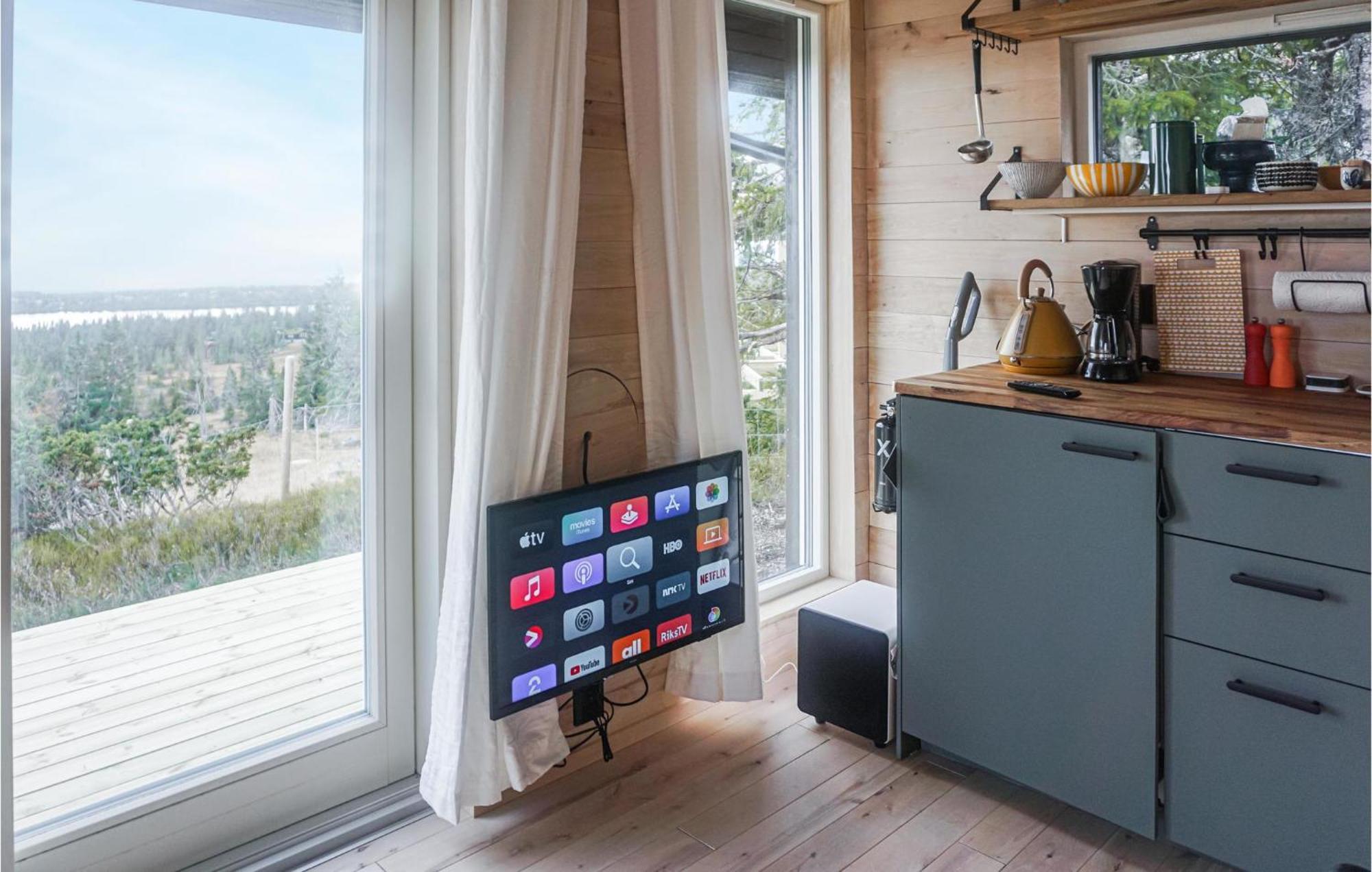 Amazing Home In Sjusjoen With Kitchen Екстер'єр фото
