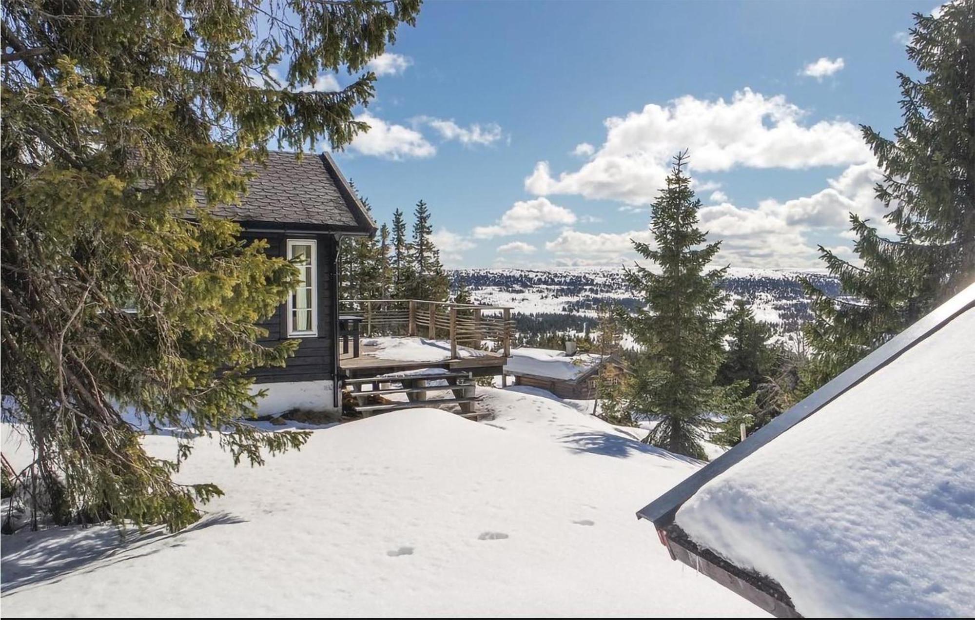 Amazing Home In Sjusjoen With Kitchen Екстер'єр фото