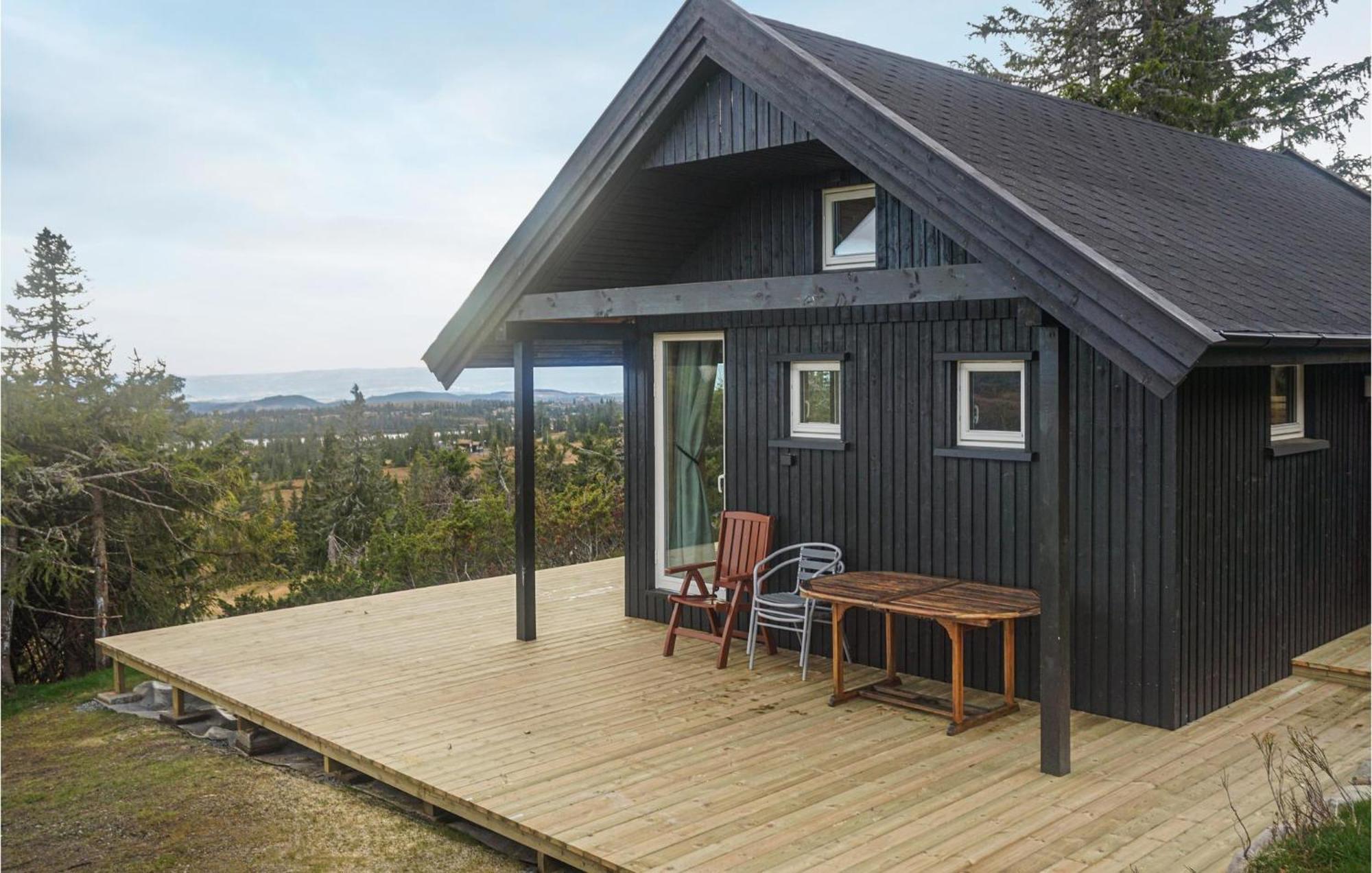 Amazing Home In Sjusjoen With Kitchen Екстер'єр фото